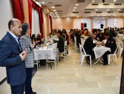 Altnova Belediyesi, iftarda bulutu