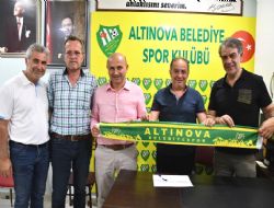 Altnova Belediyesporda Yksel Kahriman bakan oldu