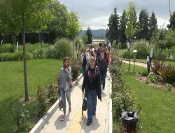 Hersek Lagn, adn dnyaya duyuruyor